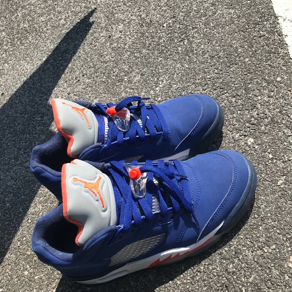 Knick 5s - Picture 1 of 5